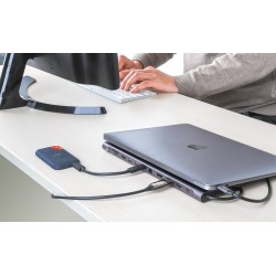 Manhattan Stacja Dokująca 12-W-1 4K 1Xhdmi 2Xdp 3Xusb-A