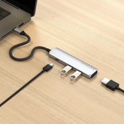 Satechi 4-W-1 Usb-C Slim Multiport Adapter 4K - Aluminiowy Adapter Do Urządzeń Mobilnych Usb-C (Usb-C, 4K Hdmi, 2X Usb-A) (Silve