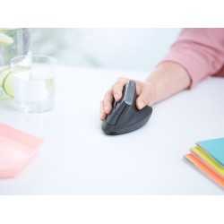 Mysz Logitech Mx 910-005448 (Optyczna  4000 Dpi  Kolor Czarny)