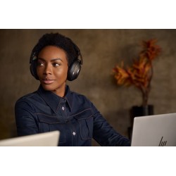 Poly Zestaw Słuchawkowy Voyager Surround 80 Uc Usb-C + Przejściówka Usb-C/A