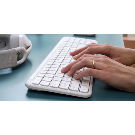 Logitech Signature Slim K950