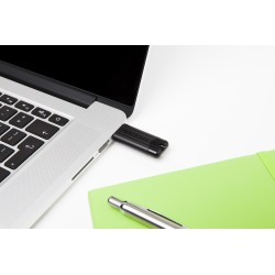 Verbatim Pinstripe Pamięć Usb 256 Gb Usb Typu-A 3.2 Gen 1 (3.1 Gen 1) Czarny