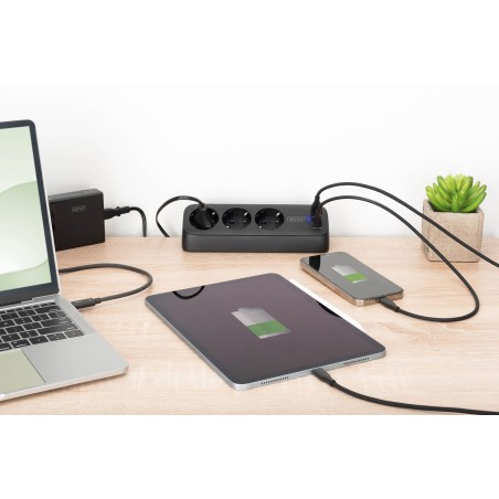 Digitus 3-Drożna Biurowa Listwa Zasilająca Z 2 Złączami Usb-A I 1 Złączem Usb-C, Czarna