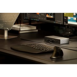 Kensington Stacja Dokująca Sd5000T5 Eq Thunderbolt 5 Z Potrójnym 4K I Pd 140 W — Windows/Macos