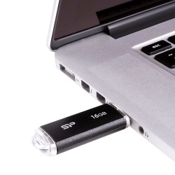Pendrive Silicon Power Ultima U02 16Gb Usb 2.0 Kolor Czarny (Sp016Gbuf2U02V1K)