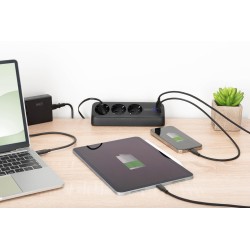 Digitus 3-Drożna Biurowa Listwa Zasilająca Z 2 Złączami Usb-A I 1 Złączem Usb-C, Czarna
