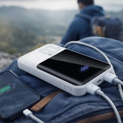 Everactive Powerbank 10 000Mah, 2X Usb, 1X Usb-C 22,5W, Qc4+, Wyświetlacz Lcd, Biały Eb-10Q